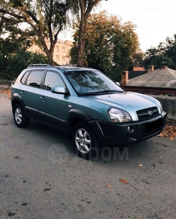 SUV   Hyundai Tucson 2005 , 390000 , --