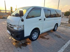    Toyota Hiace 2011 , 1400000 , 