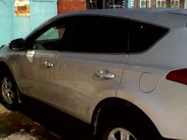 SUV   Toyota RAV4 2014 , 1350000 , 