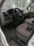    Volkswagen Transporter 2004 , 550000 , 