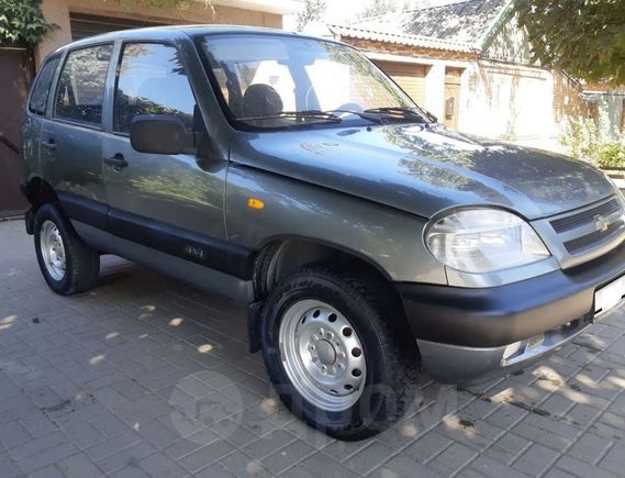 SUV   Chevrolet Niva 2007 , 155000 , --