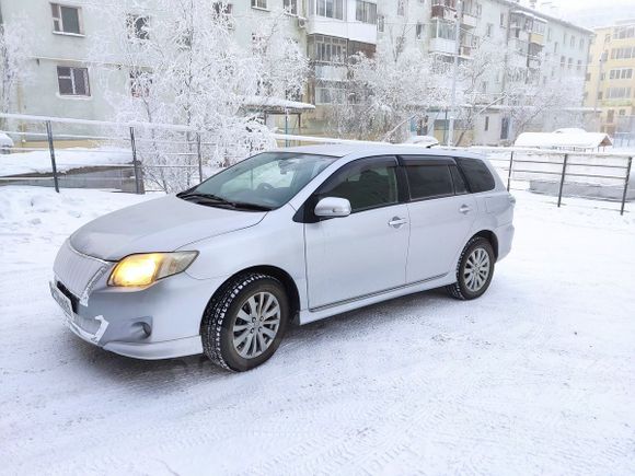  Toyota Corolla Fielder 2011 , 850000 , 