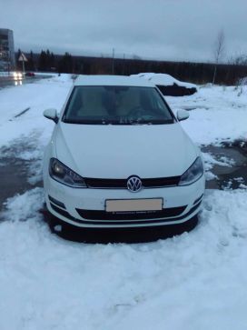  Volkswagen Golf 2013 , 850000 , 