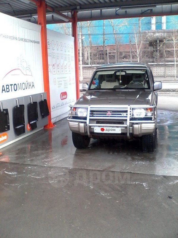 SUV   Mitsubishi Pajero 1995 , 120000 ,  