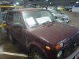 SUV    4x4 2121  2011 , 250000 , 