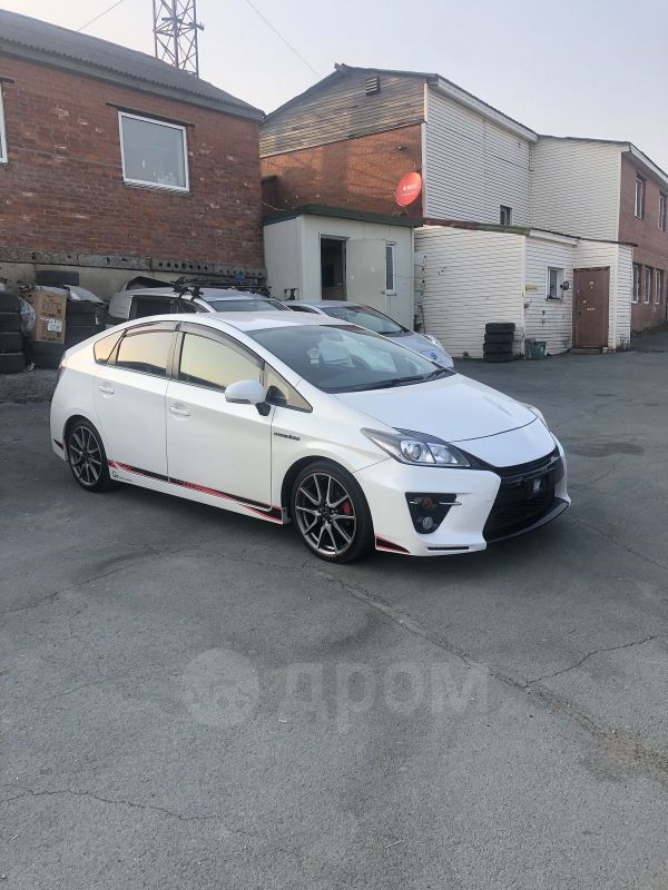  Toyota Prius 2013 , 1070000 , 