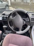  Nissan March 2001 , 130000 , 