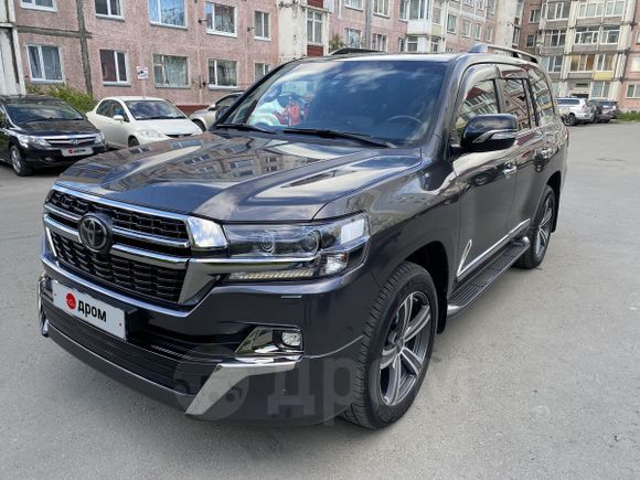 SUV   Toyota Land Cruiser 2020 , 8800000 , -