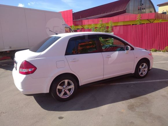  Nissan Tiida Latio 2011 , 560000 , 