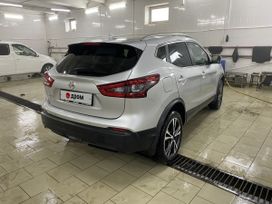 SUV   Nissan Qashqai 2019 , 2300000 , --