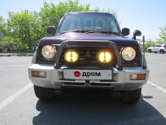  3  Mitsubishi Pajero Junior 1997 , 225000 , 