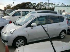 Toyota Passo Sette 2009 , 490000 , 