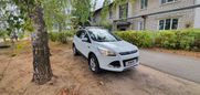 SUV   Ford Kuga 2015 , 965000 ,  