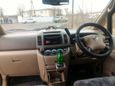    Nissan Serena 2002 , 330000 , 