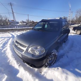 SUV   Chevrolet Niva 2017 , 550000 , 