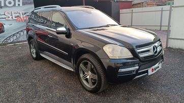 SUV   Mercedes-Benz GL-Class 2010 , 1700000 , 