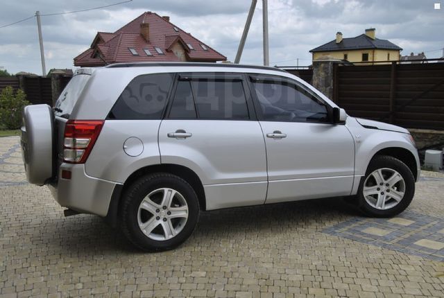 SUV   Suzuki Grand Vitara 2006 , 620000 , 