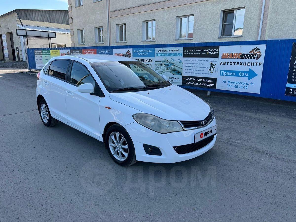 Chery Very A13 2012 в Кемерово, Отличное состояние автомобиля, как  технически так и внешне, белый, привод передний, бензин, 1.5 литра, 1.5 MT  VR14LX, б/у