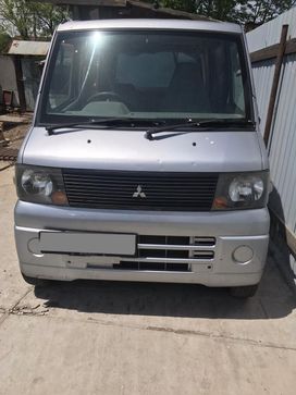    Mitsubishi Minicab 2006 , 100000 , 