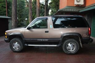 SUV   Chevrolet Tahoe 1996 , 380000 , 