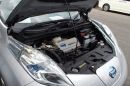  Nissan Leaf 2011 , 450000 , 