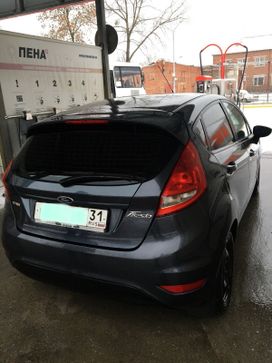  Ford Fiesta 2009 , 400000 , 