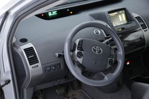  Toyota Prius 2008 , 560000 , 