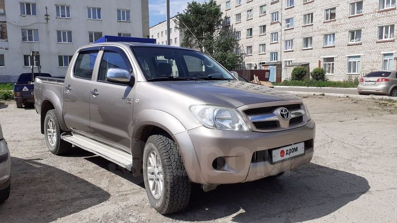  Toyota Hilux 2008 , 870000 , 