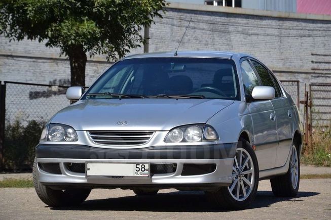  Toyota Avensis 1998 , 180000 , 