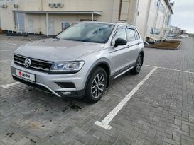 SUV   Volkswagen Tiguan 2020 , 2550000 , 