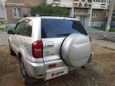 SUV   Toyota RAV4 2004 , 850000 , 