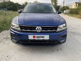 SUV   Volkswagen Tiguan 2019 , 2450000 ,  