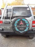 SUV   Mitsubishi Pajero iO 1999 , 300000 , 