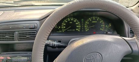  Toyota Carina 2001 , 360000 , 
