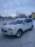 SUV   Mitsubishi Outlander 2012 , 900000 , 