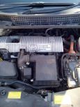    Toyota Prius Alpha 2012 , 820000 , 