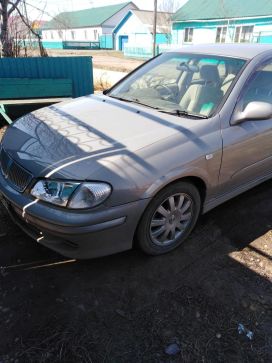  Nissan Bluebird Sylphy 2002 , 210000 , 