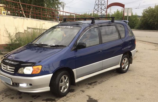    Toyota Ipsum 1997 , 245000 , 