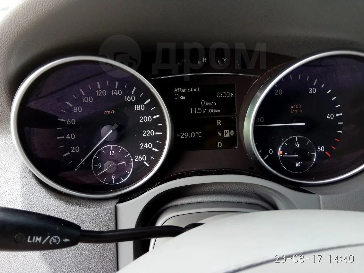 Mercedes-Benz M-Class 2006 в Кургане, Продаю автомобиль не битый  комфортный, надежный, экономный, возможен обмен, 3.2 литра, б/у, черный,  пробег 212000 км, 4 вд