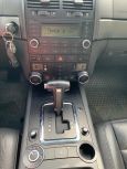 SUV   Volkswagen Touareg 2005 , 690000 , 