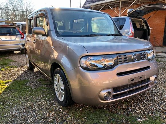  Nissan Cube 2016 , 745000 , 