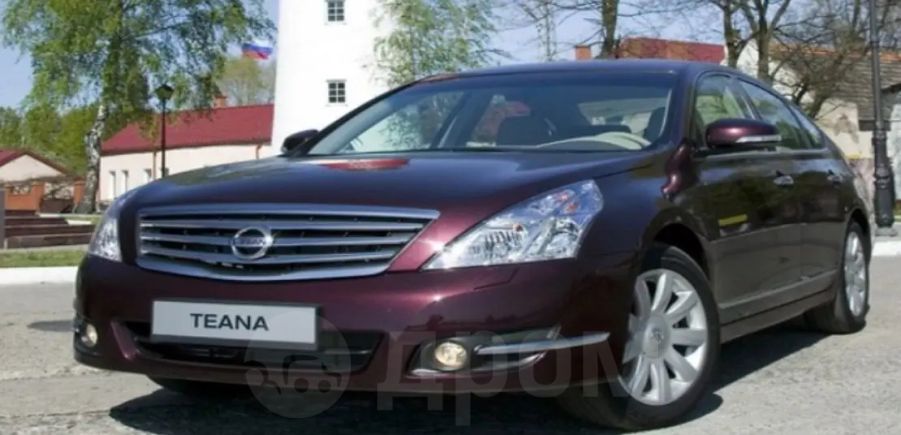  Nissan Teana 2010 , 610000 , -