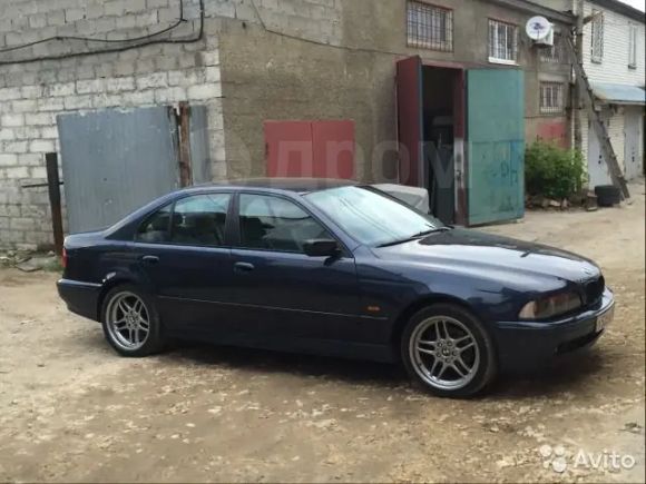  BMW 5-Series 2002 , 450000 , 