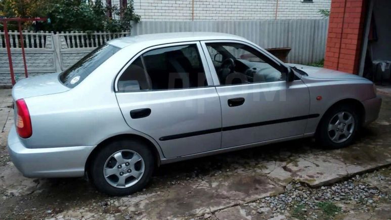  Hyundai Accent 2005 , 250000 , 