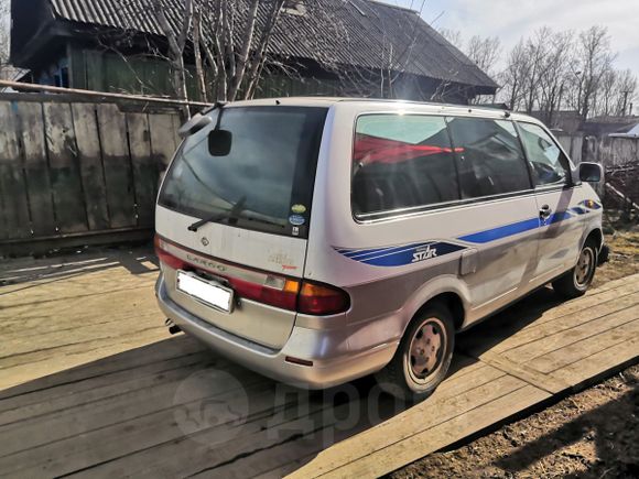    Nissan Largo 1997 , 220000 , 