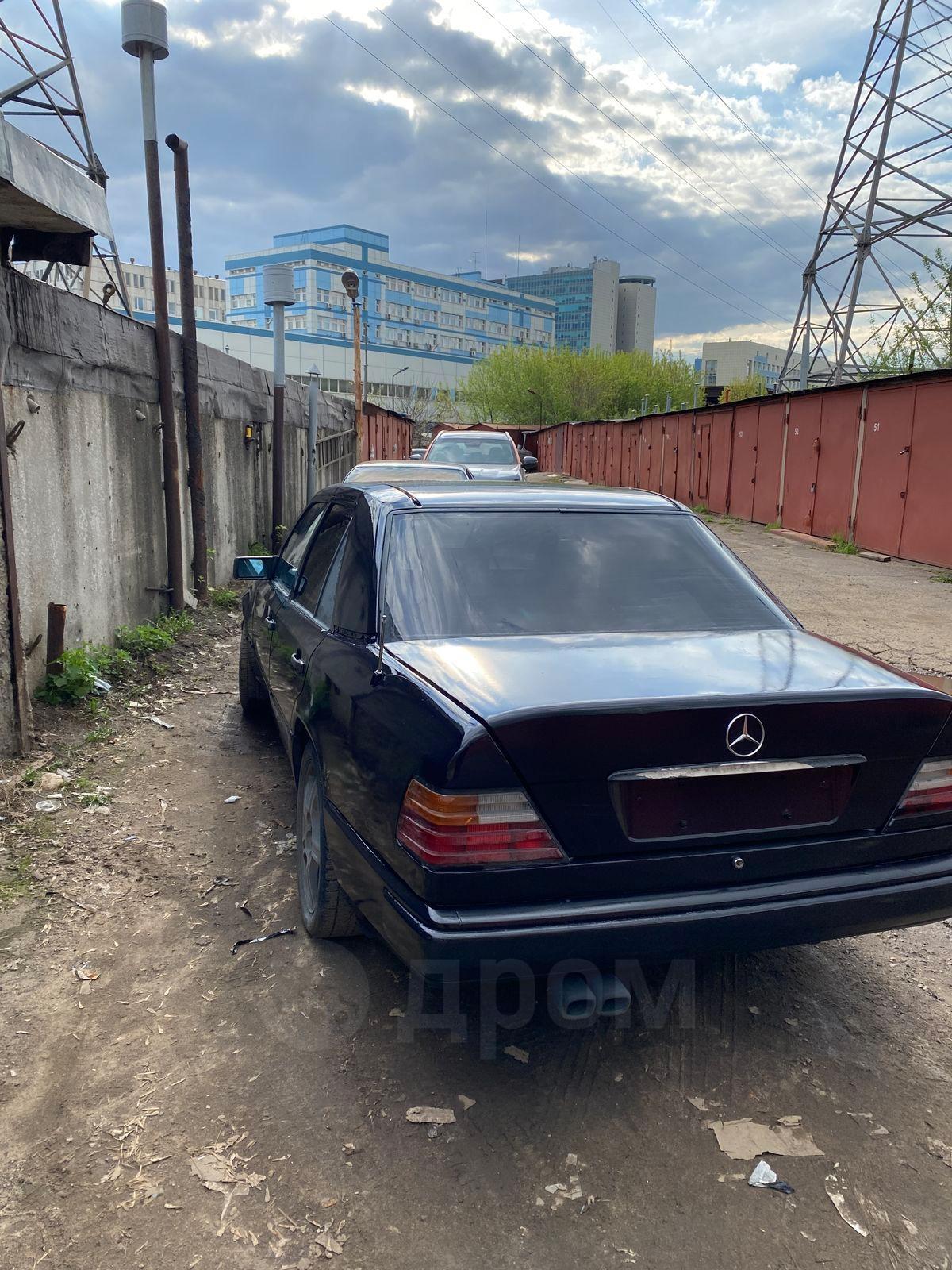 Авто Mercedes-Benz E-Class 86 года в Люберцах, МКПП, седан, бензин,  комплектация 230 E MT Base