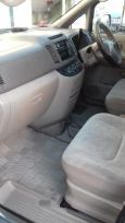    Nissan Serena 2003 , 400000 , 