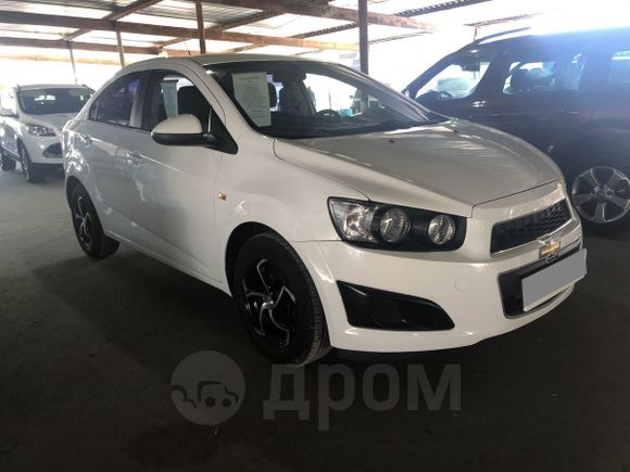  Chevrolet Aveo 2014 , 500000 , --