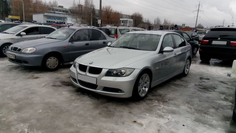  BMW 3-Series 2005 , 640000 , 