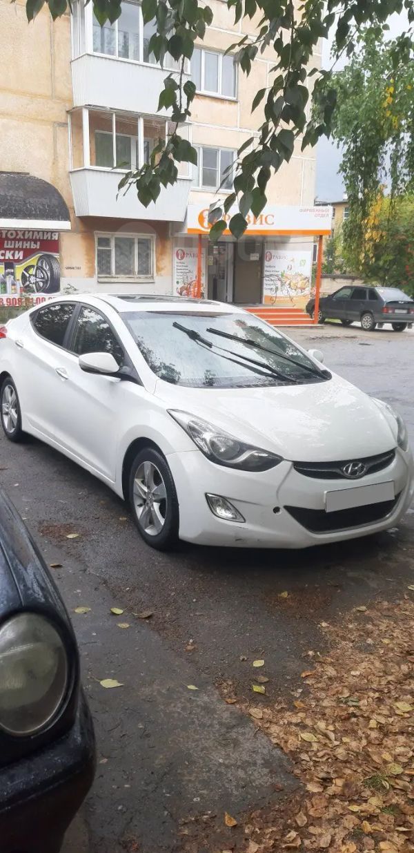  Hyundai Avante 2011 , 600000 , 